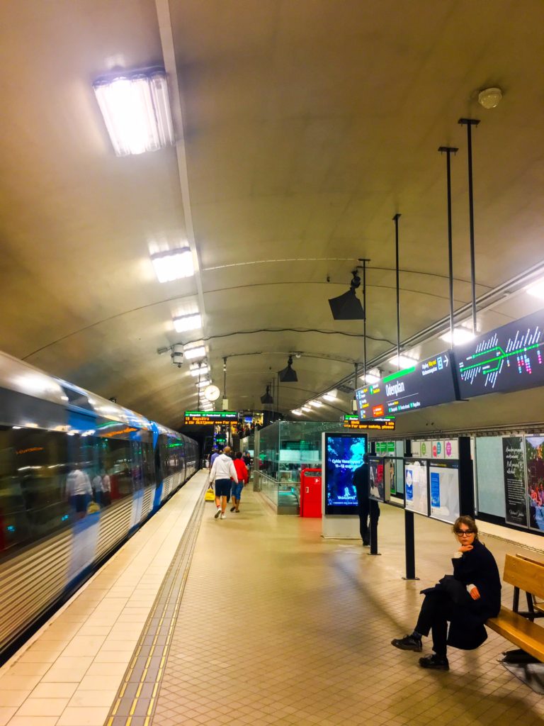 Stockholm Metro ( ストックホルムメトロ ) Odenplan metro station