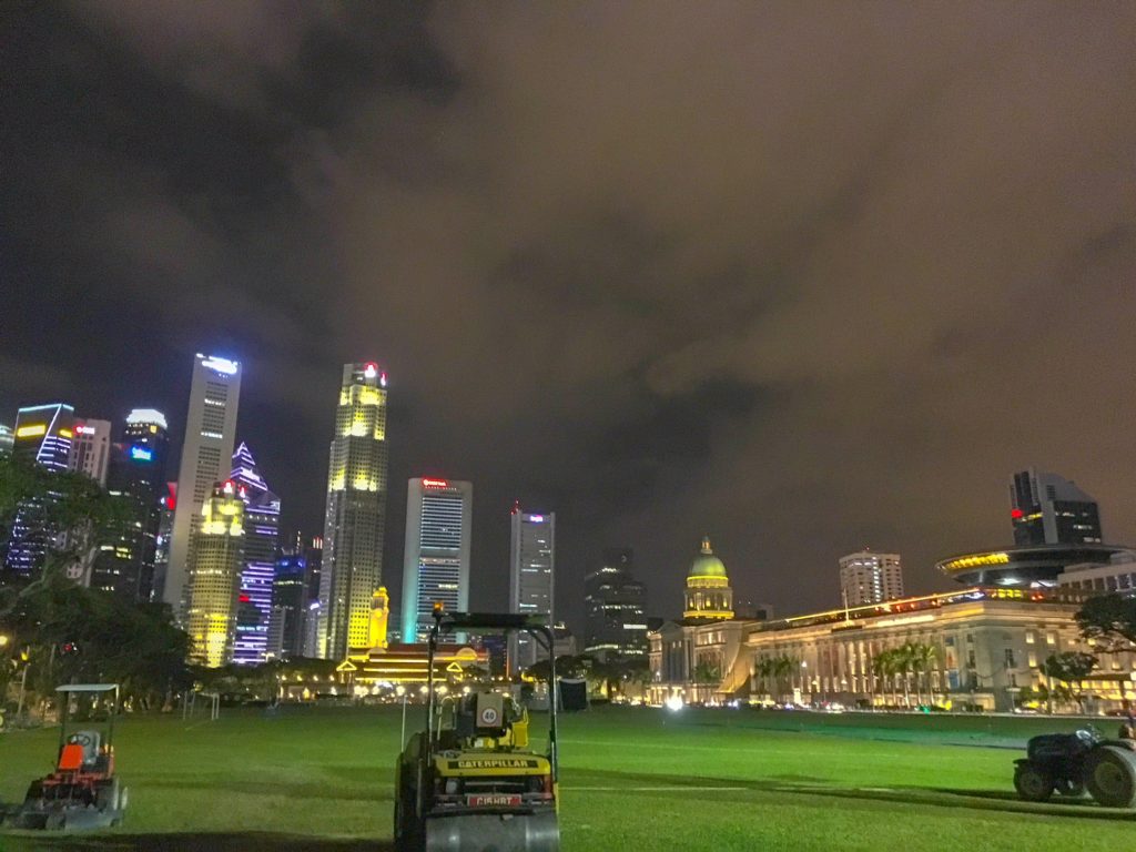 Singapore ( シンガポール ): 夜の中心部