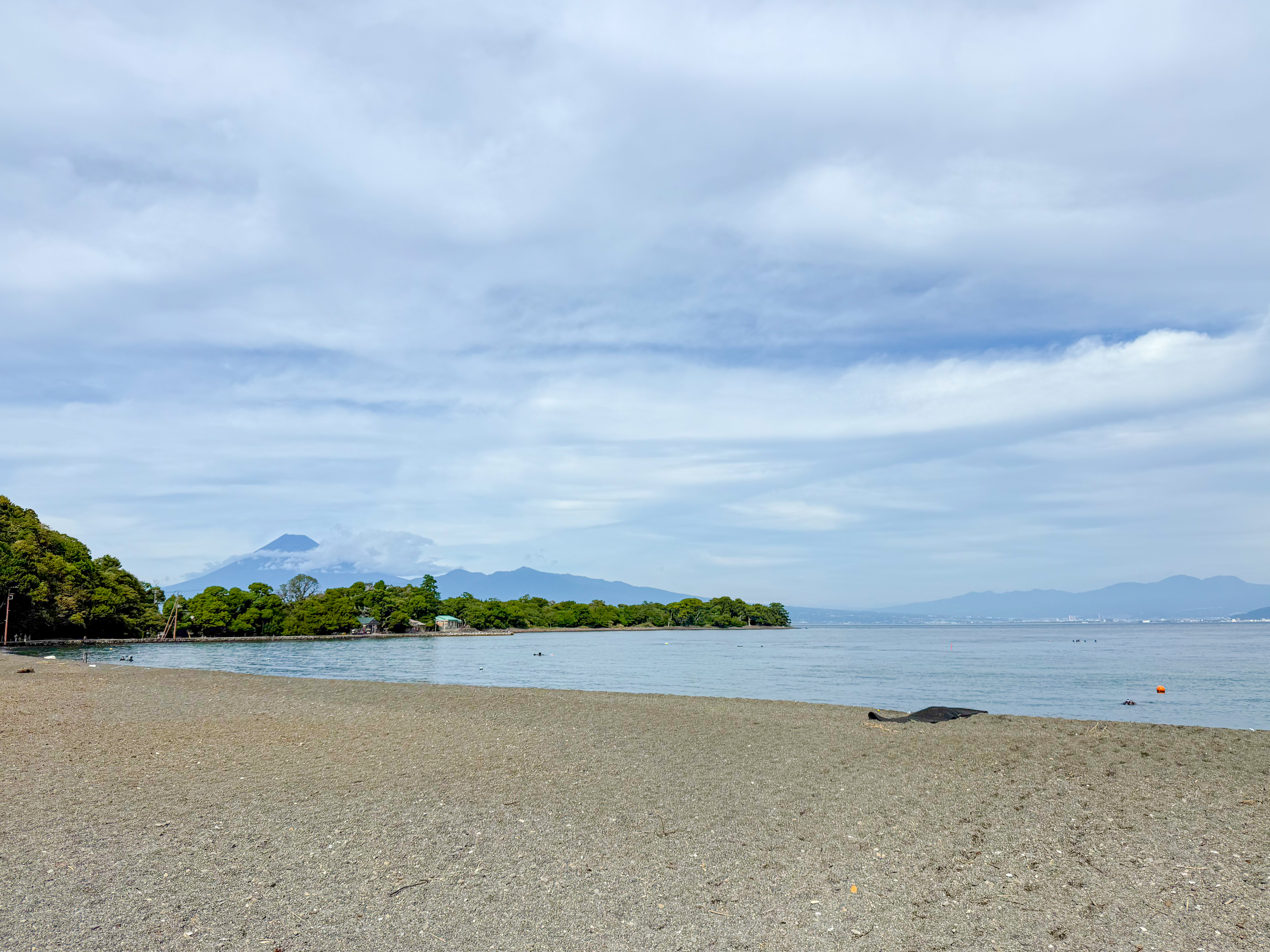 大瀬神社と富士山 大瀬崎 ( Osezaki ) でダイビング 20251013